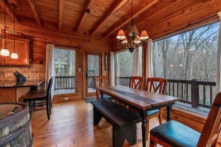 Family Fun-Relax-Mtn View-Game Rm-Hottub Βίλα Blue Ridge Εξωτερικό φωτογραφία